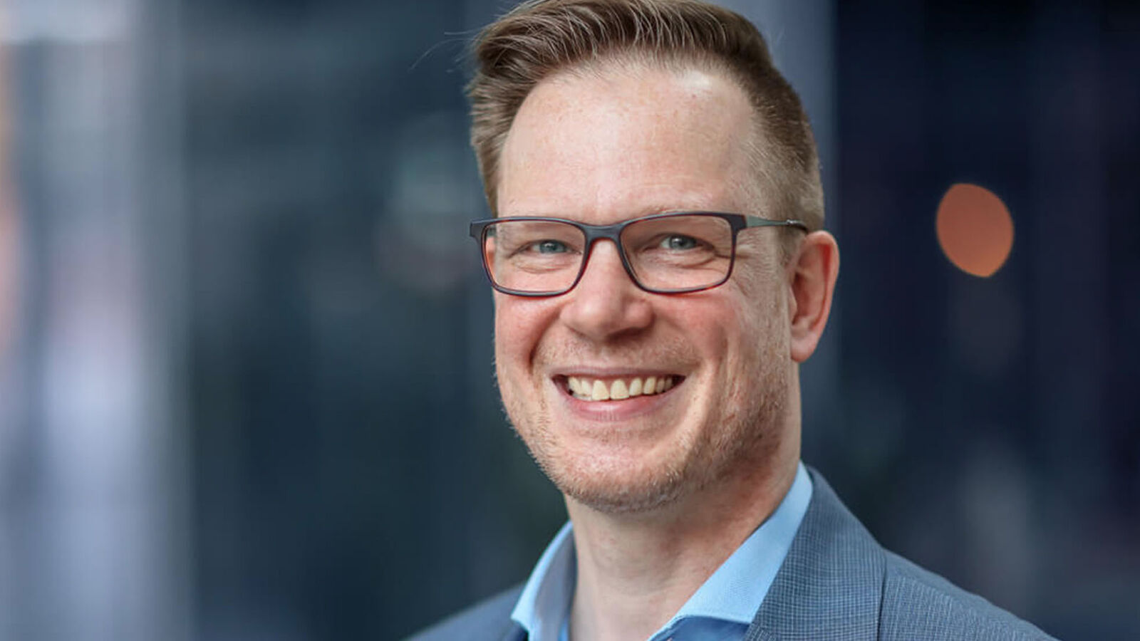 Porträtbild von Timo Wissel