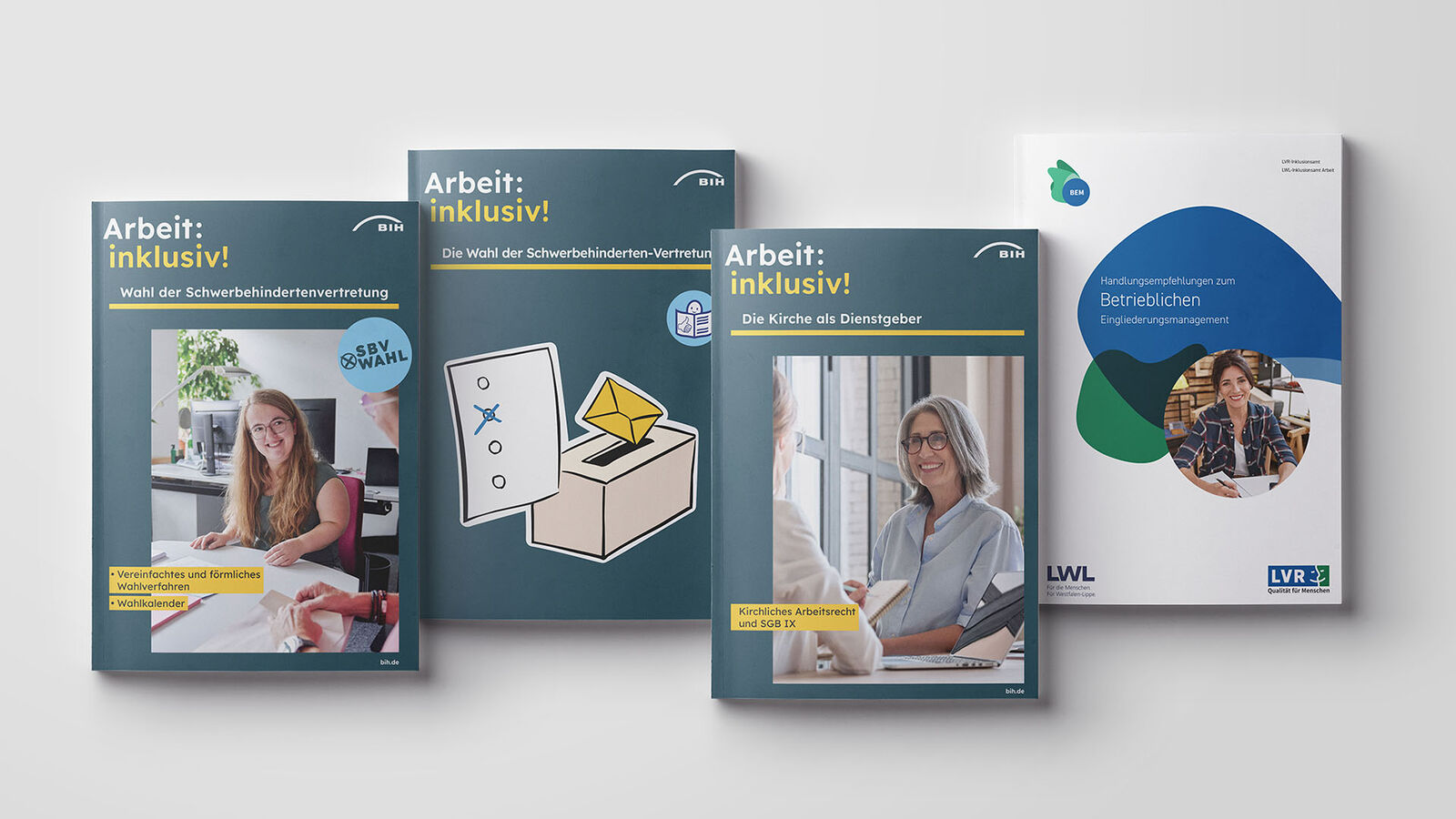 Die Titelseiten der neuen Publikationen des LVR.