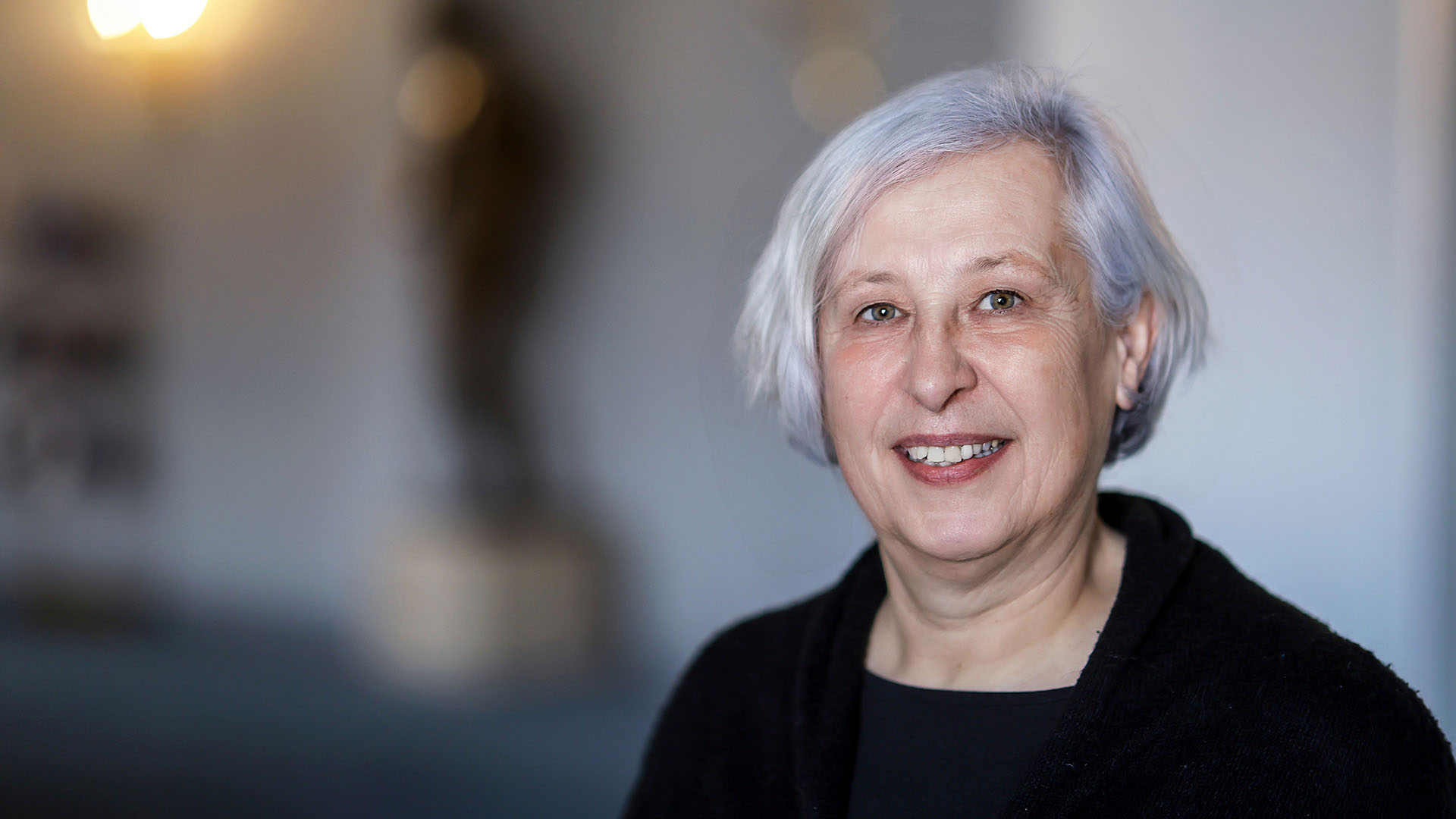 Porträtbild Eva Weber